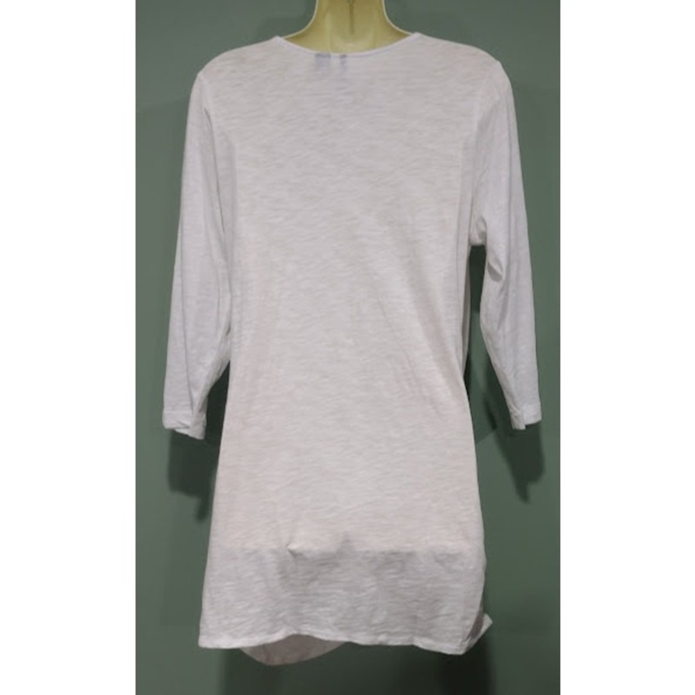Isda & Co Crossover Ruched Top with 3/4 Sleeves, White, Size M - Picture 3 of 5